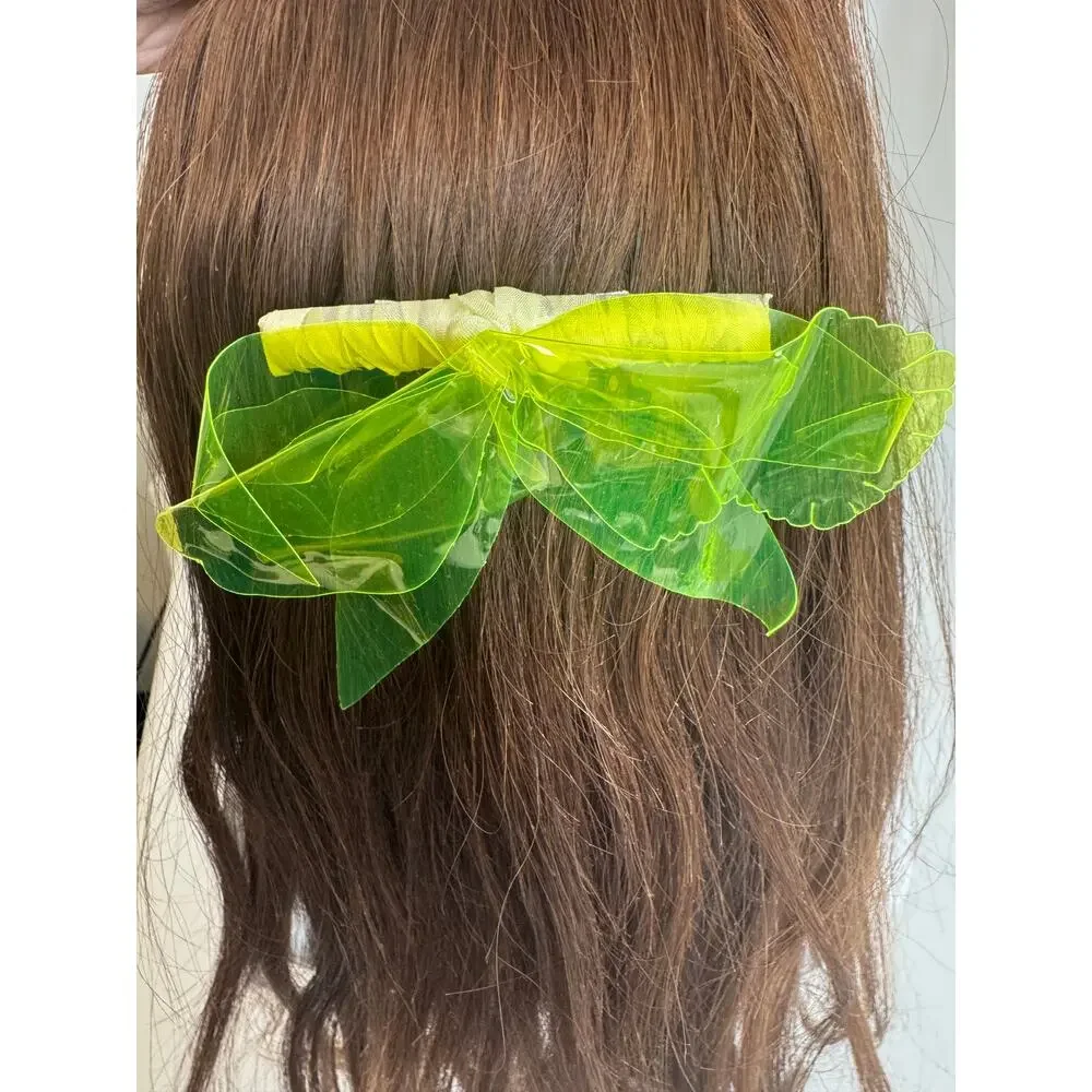 Jennifer Behr NWOT Yellow Lucite Acrylic Petal Statement Hair Comb Runway Rare